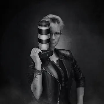 Melanie Viola