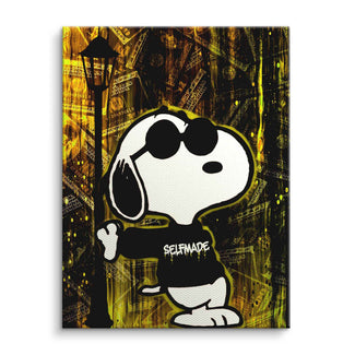 Comic Wandbild mit Hund im Selfmade-Pullover, Sonnenbrille, Laterne und Geldscheinen im Hintergrund