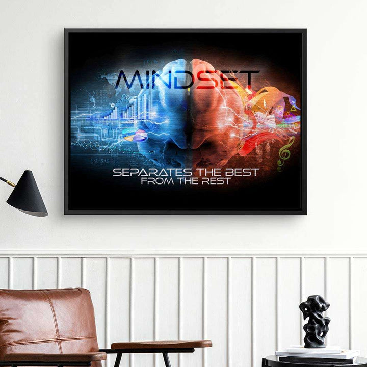 Modernes Wandbild mit bunter Gehirn-Grafik und Motivationsspruch im Wohnzimmer