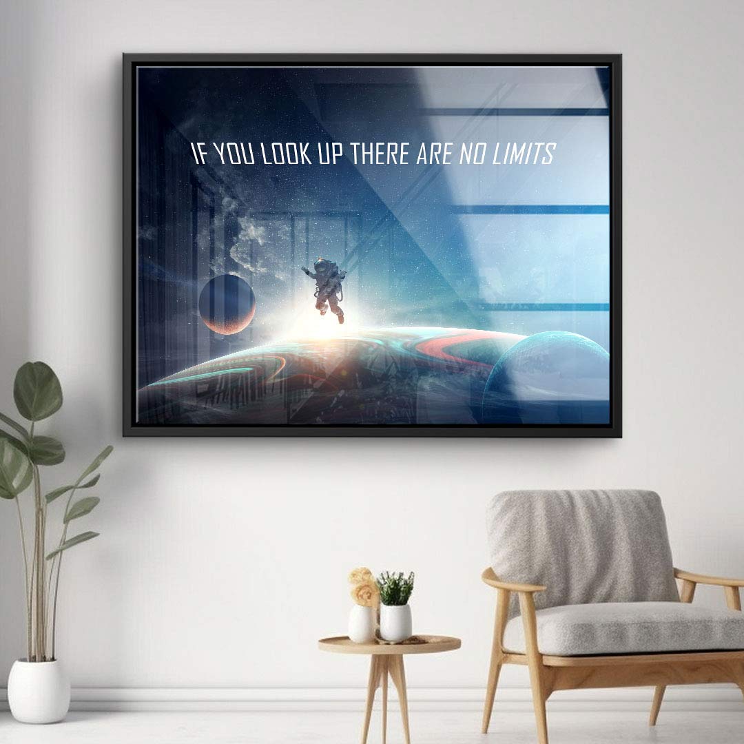 Modernes Wandbild mit Astronaut im Weltraum, Planeten und inspirierendem Zitat im Wohnzimmer