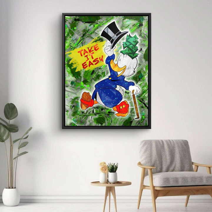 Modernes Wandbild im Pop-Art-Stil mit Comic-Ente, Zylinder und Geld, Text 'Take it easy'.