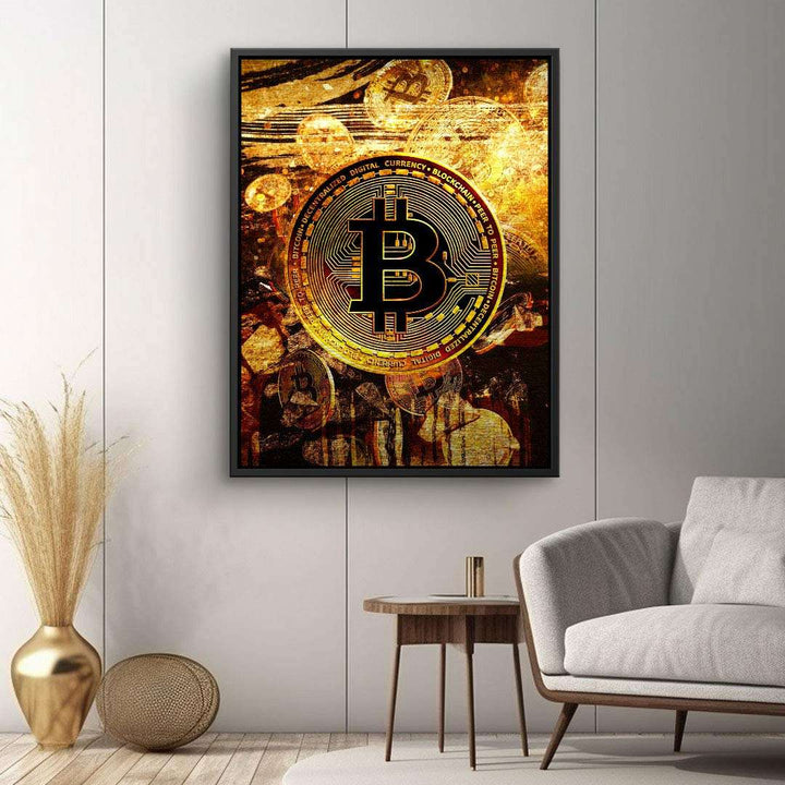 Modernes Wohnzimmer mit goldenem Bitcoin Wandbild, abstrakte Kunst auf Leinwand.