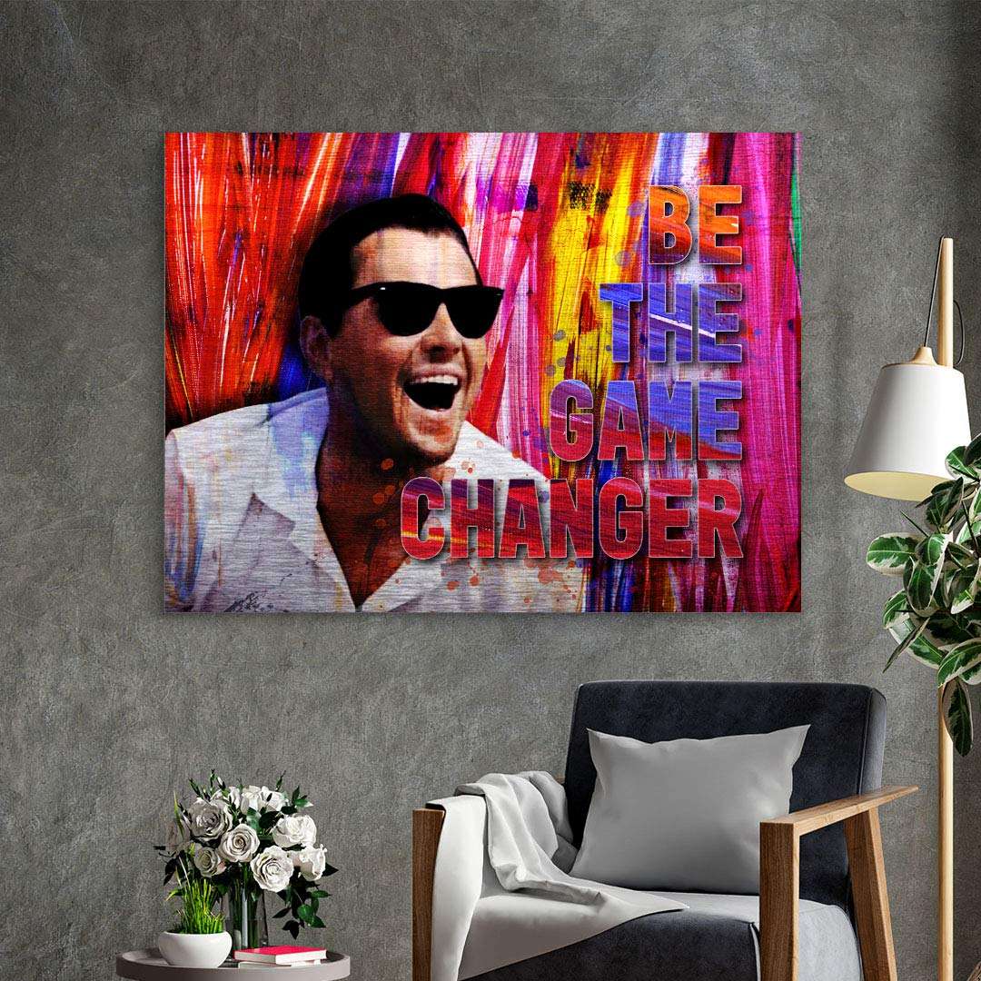 Buntes Wandbild mit motivierendem Text 'Be the Game Changer' und Porträt eines lachenden Mannes