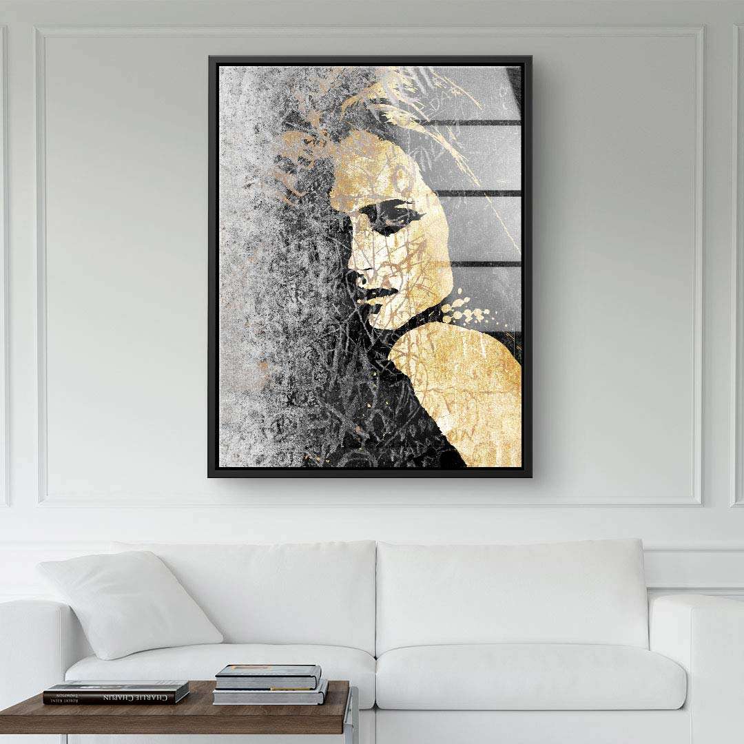 Modernes Wandbild mit abstraktem Porträt einer Frau in Gold- und Grautönen, Wohnzimmerdeko