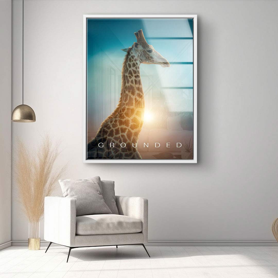 Modernes Wohnzimmer mit Wandbild einer Giraffe und Sonnenlicht, dekorative Kunst auf Leinwand