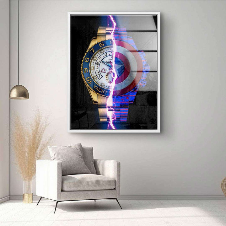 Modernes Wandbild mit goldener Luxusuhr, Blitz und Captain America Schild in stilvollem Wohnzimmer