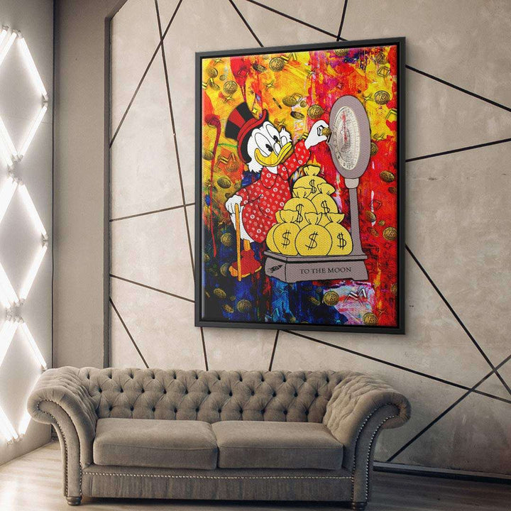 Pop Art Wandbild mit Comic-Ente, Geldsäcken und bunter abstrakter Hintergrund im Wohnzimmer