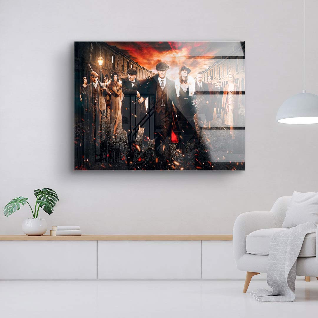 Modernes Wandbild mit stilisiertem Gruppenmotiv vor dramatischem Himmel im Wohnzimmer