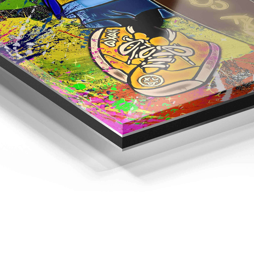 Detailansicht Acrylglas-Wandbild mit bunter Pop Art, Sneaker-Motiv und Farbspritzern