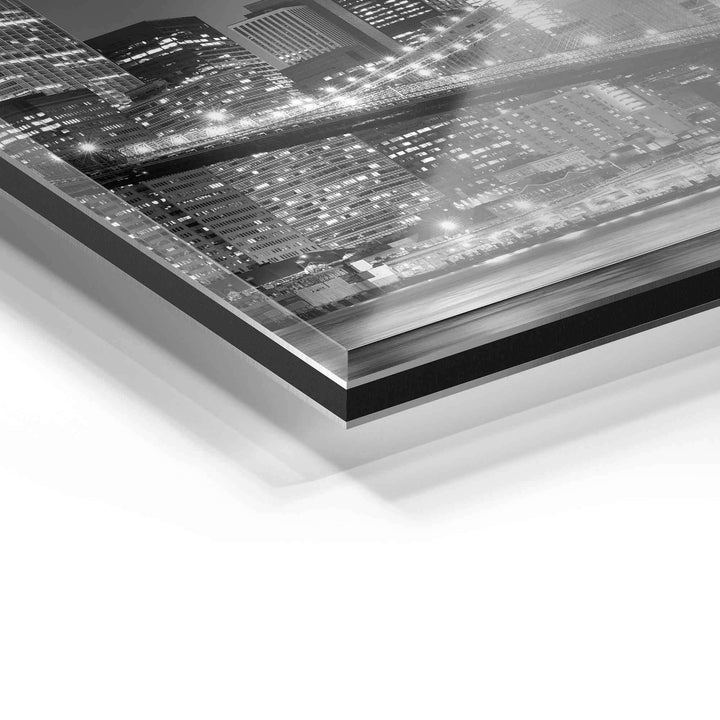 Detailansicht Acrylglas Wandbild mit Schwarz-Weiß-Stadtpanorama, glänzende Oberfläche