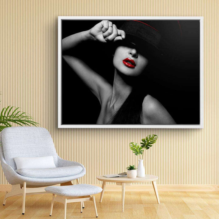 Schwarzweiß-Wandbild mit Frau, roter Lippenstift, modernes Wohnzimmer, stilvolle Kunst