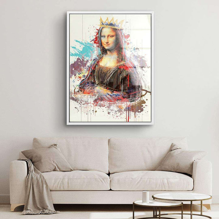Modernes Wandbild mit Mona Lisa, bunte Graffiti-Effekte, goldene Krone, über Sofa