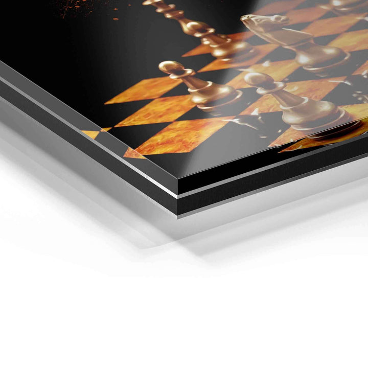 Detailaufnahme Acrylglas-Wandbild mit Schachbrett und goldfarbenen Schachfiguren