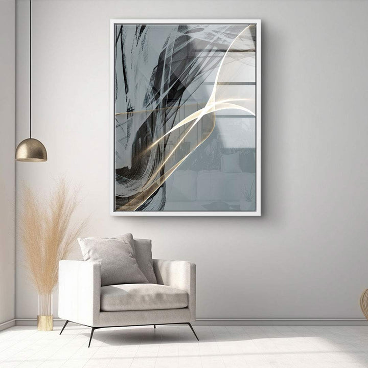 Modernes abstraktes Wandbild mit schwarzen und goldenen Linien im eleganten Wohnzimmer
