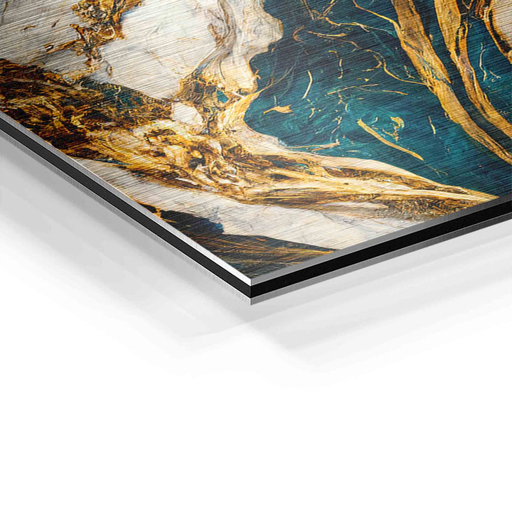 Detailaufnahme Wandbild mit goldenen Linien, abstrakte Muster in Blau und Weiß auf Aluminium