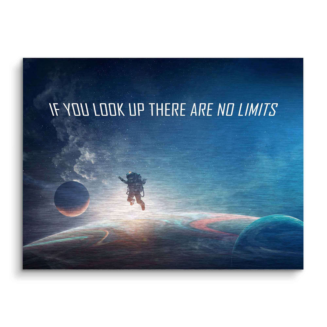 Motivationsbild mit Astronaut im Weltraum, Planeten und inspirierendem Zitat.