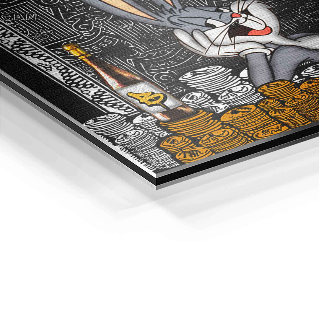 Detail eines Wandbilds mit Comicfigur vor Geldmünzen, Flasche und Kreditkartenmotiv