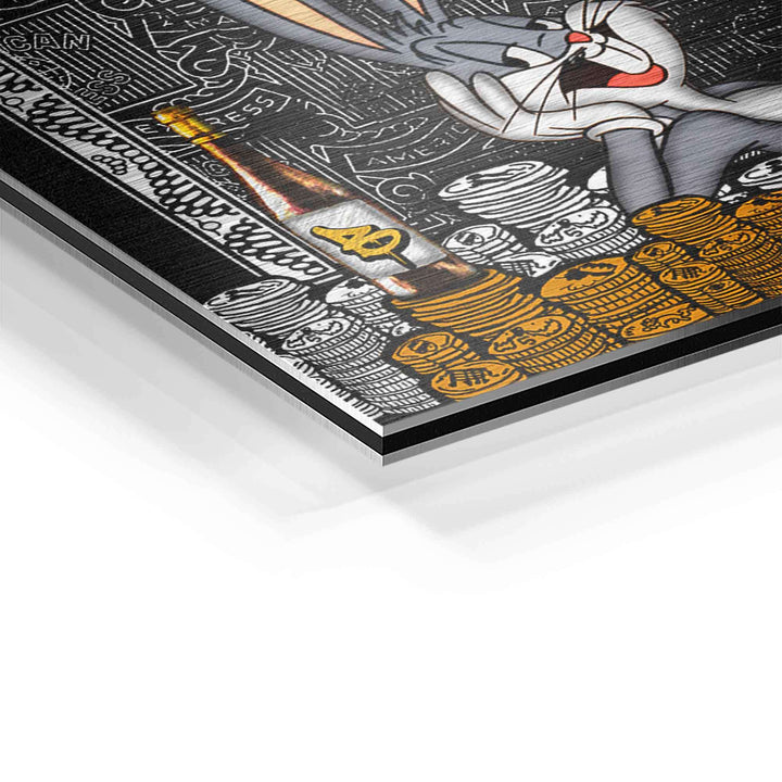 Detail eines Wandbilds mit Comicfigur vor Geldmünzen, Flasche und Kreditkartenmotiv