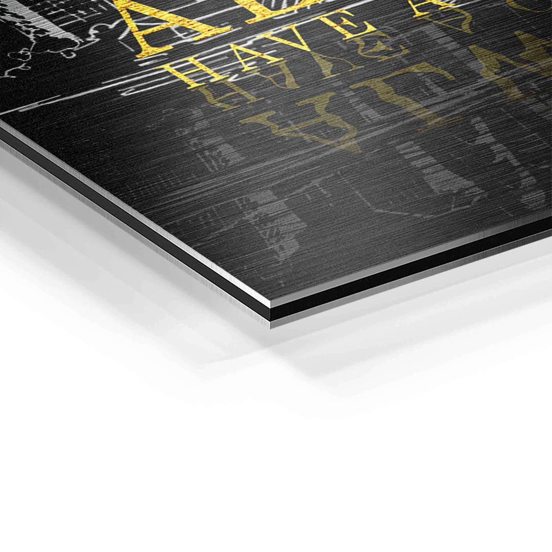 Detailansicht Motivationsbild auf Aluminium mit goldener Schrift und gebürsteter Oberfläche