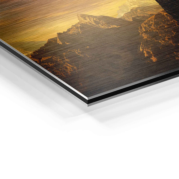 Detailaufnahme Wandbild Berge Sonnenuntergang auf Aluminium mit gebürsteter Oberfläche