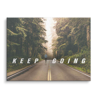Motivationsbild Leinwand mit Waldstraße, joggender Person und Schriftzug Keep Going