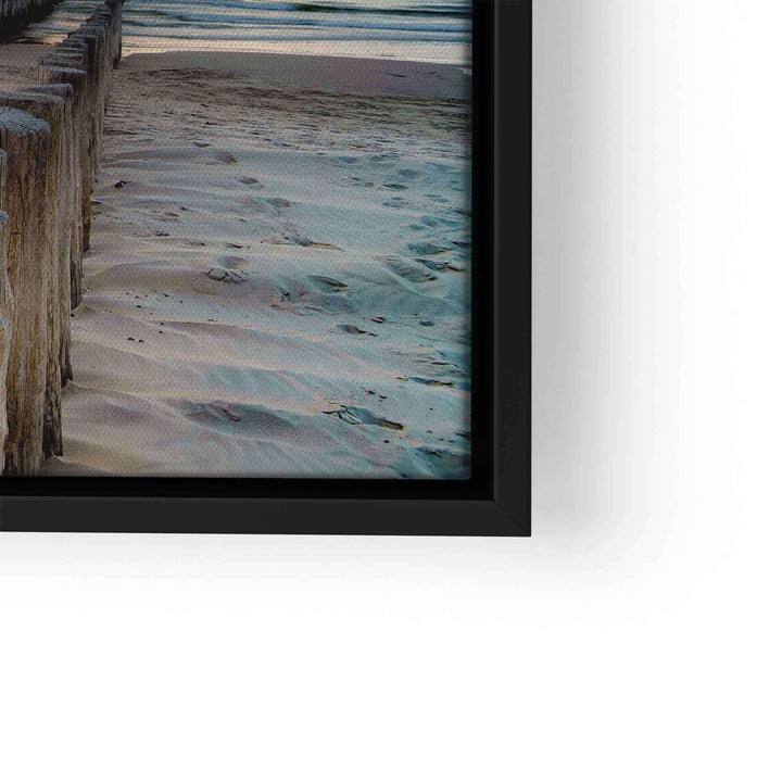 Wandbild Steg im Sonnenuntergang am Meer, sandiger Strand, modernes Leinwandbild