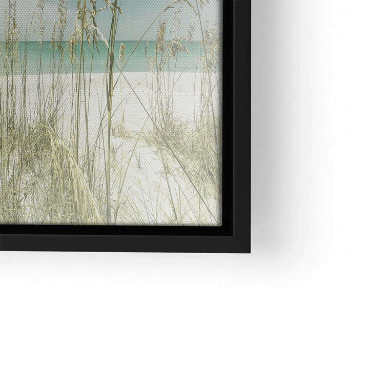 Detail eines Wandbilds mit Strand, Dünen und Meer in sanften Farben, moderner Kunstdruck