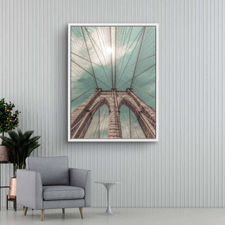 Modernes Wandbild mit Brückenmotiv, stylisch inszeniert im Wohnzimmer, Kunst für Zuhause