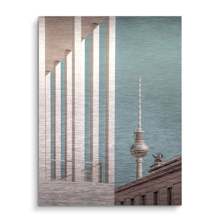 Modernes Wandbild mit Berliner Fernsehturm, Säulen und urbaner Architektur auf gebürstetem Hintergrund
