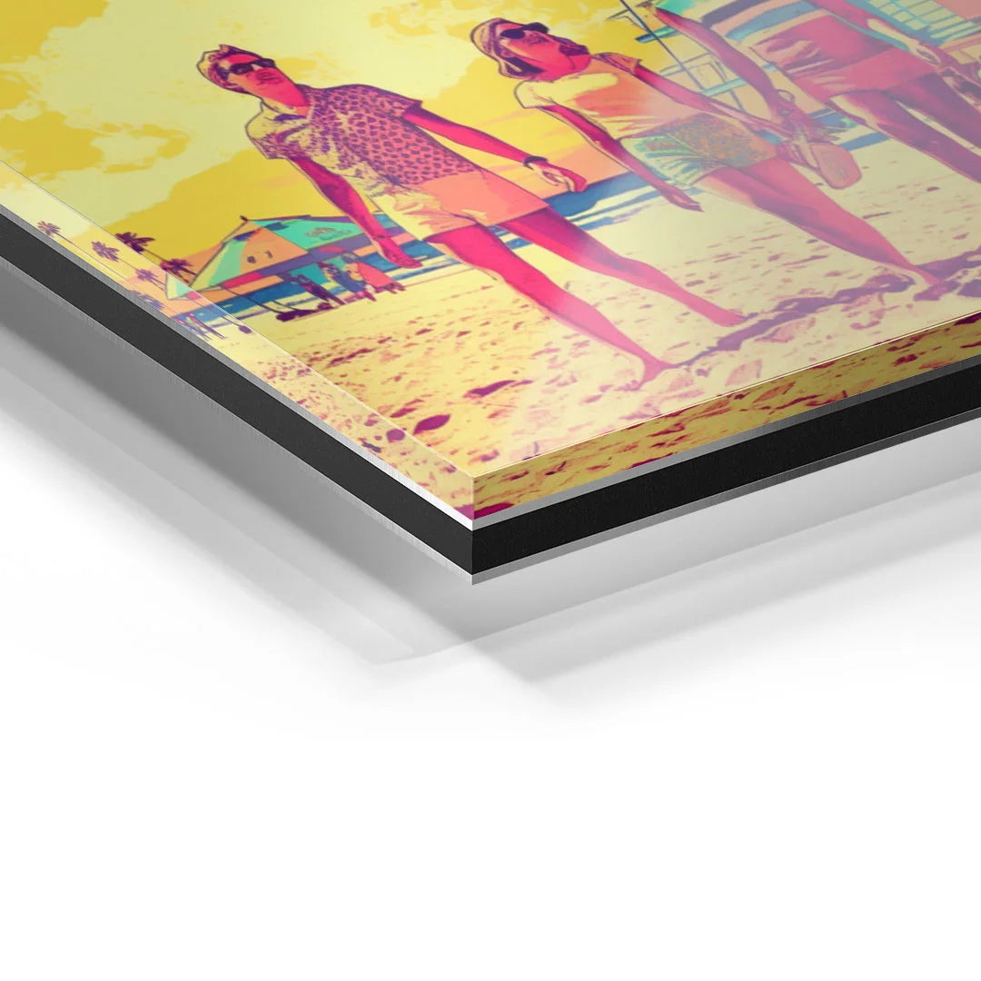 Detail eines farbenfrohen Acrylglas-Wandbilds mit Strandmotiv und Menschen im Retro-Stil