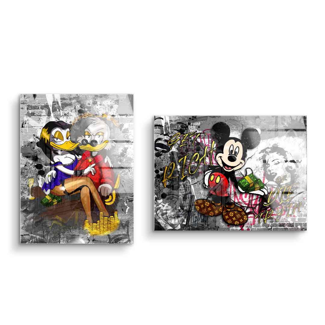 Pop Art Wandbild-Bundle mit Comic-Helden und Geldmotiven auf grauem Hintergrund