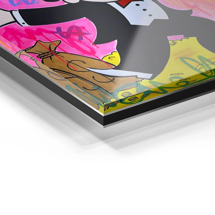 Detail eines bunten Acrylglas-Wandbilds mit Cartoon-Geldsack und pinken Akzenten