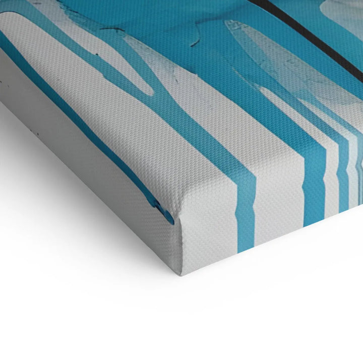 Detailaufnahme Leinwandbild mit blauen und weißen Farbstreifen auf gespannter Leinwand