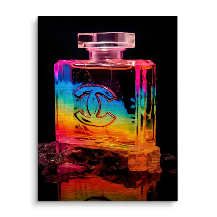 Modernes Wandbild mit buntem Chanel Parfümflakon auf schwarzem Hintergrund, Pop Art Stil