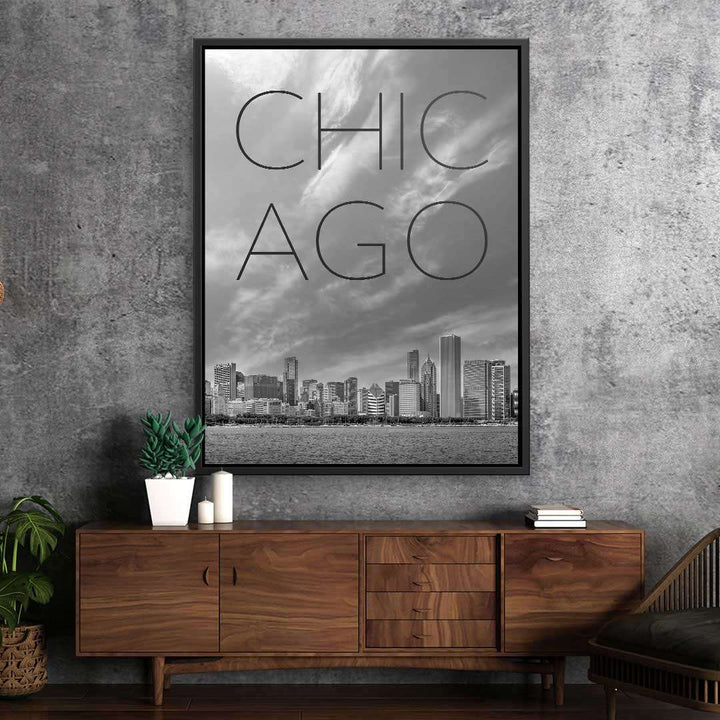 Schwarzweiß-Wandbild Chicago Skyline mit moderner Typografie über Kommode in Wohnzimmer