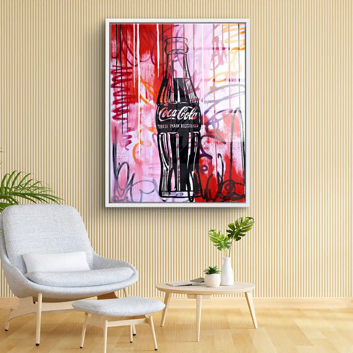 Modernes Wandbild mit Coca-Cola-Flasche im Pop Art Stil mit rotem und pinkem Hintergrund