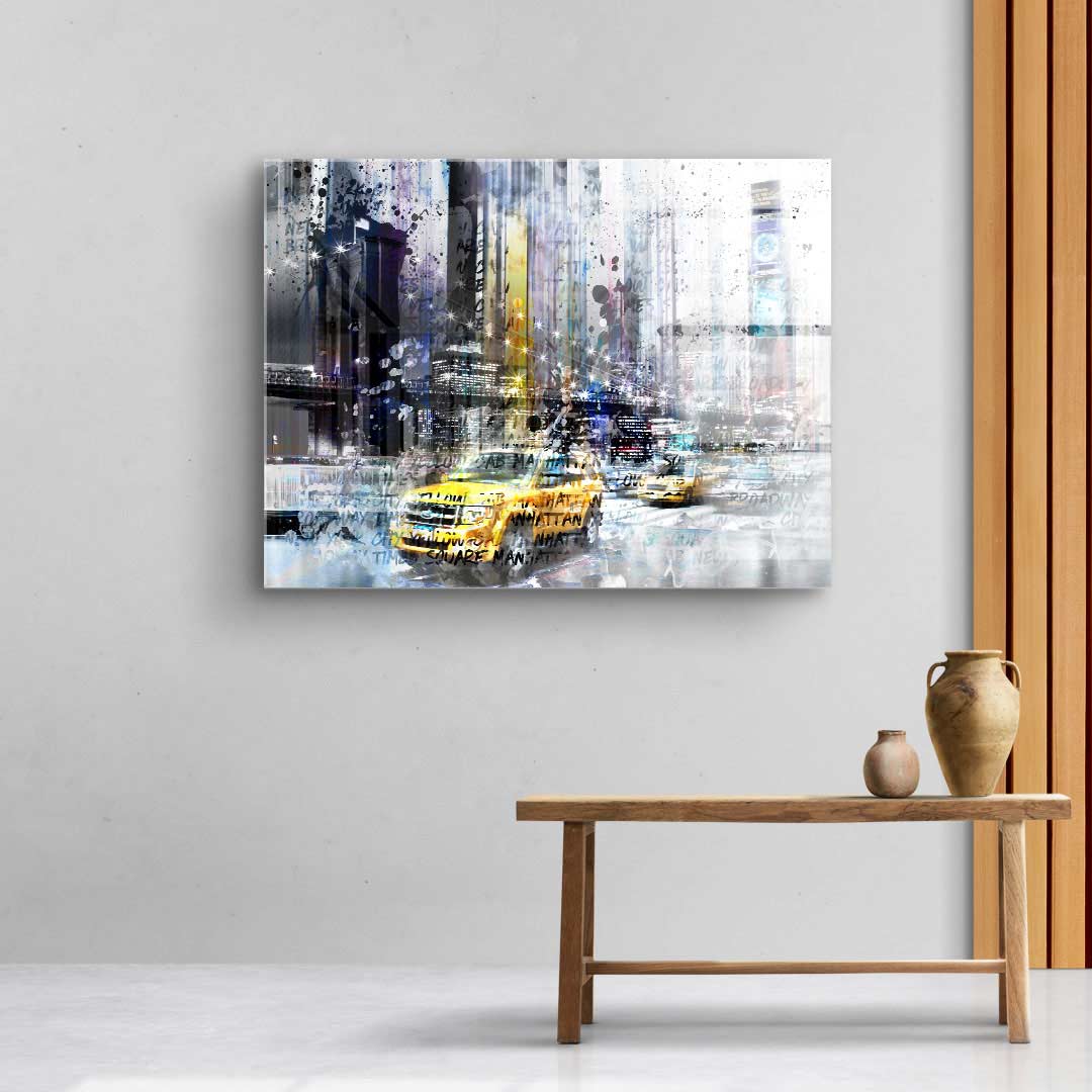 Modernes Wandbild mit New York Skyline und gelben Taxis im urbanen Collage-Stil