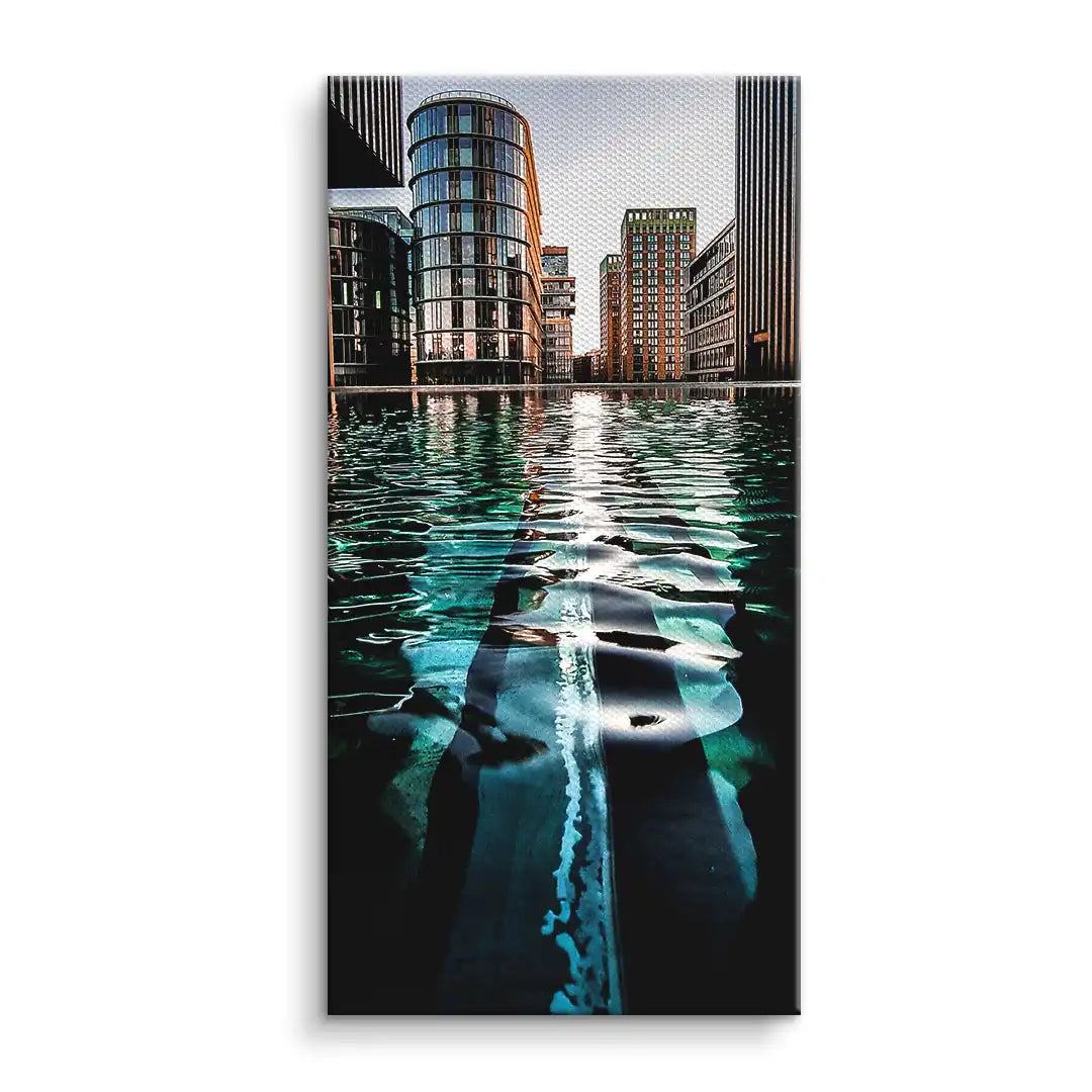 Modernes Wandbild mit Hochhäusern und Wasserreflexion, Stadtmotiv auf Leinwand