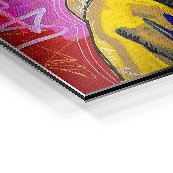 Detailansicht modernes Wandbild auf Aluminium, bunte abstrakte Frauenkunst, gebürstete Oberfläche