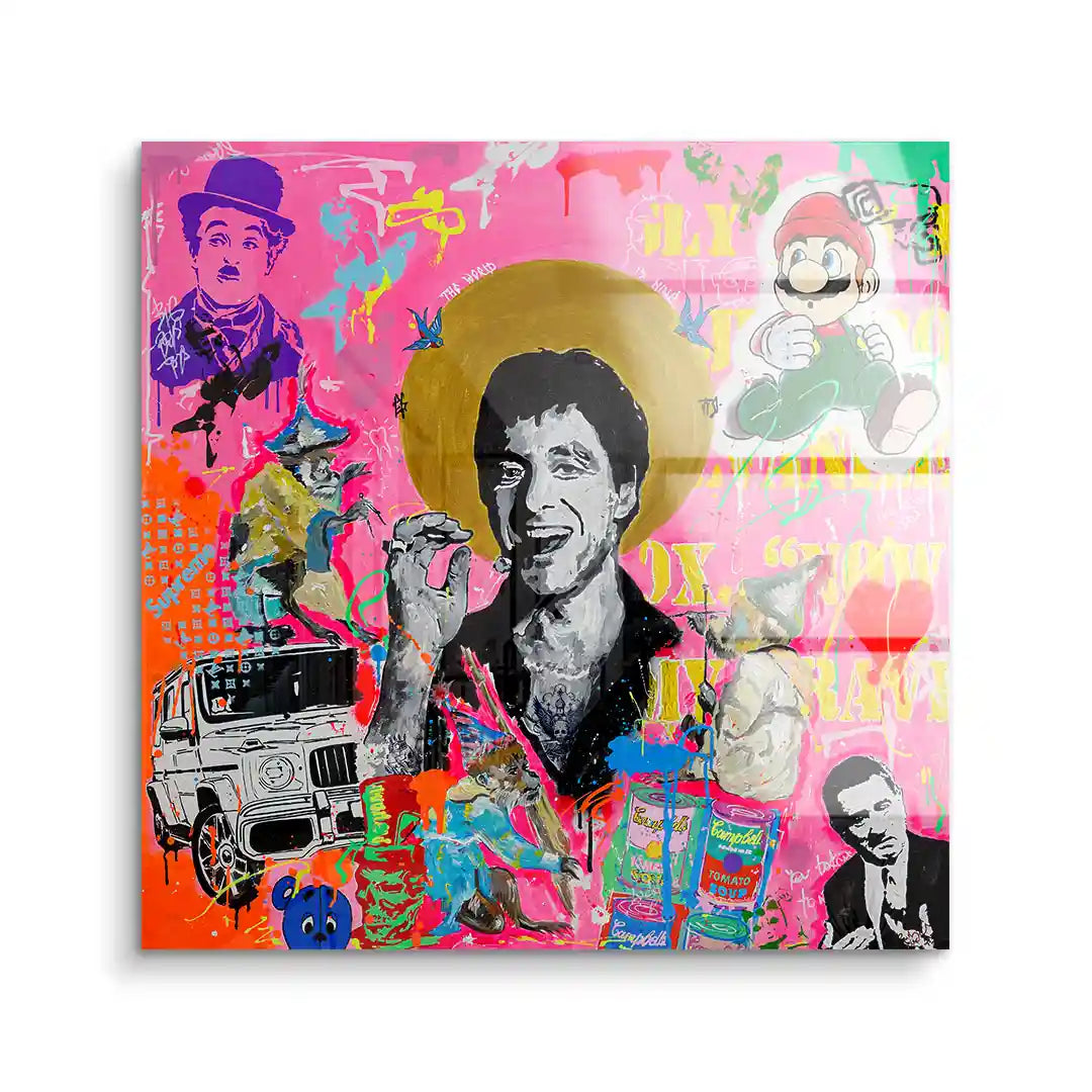 Pop Art Wandbild mit Porträts, Comicfiguren, Auto und bunten Collage-Elementen auf Pink