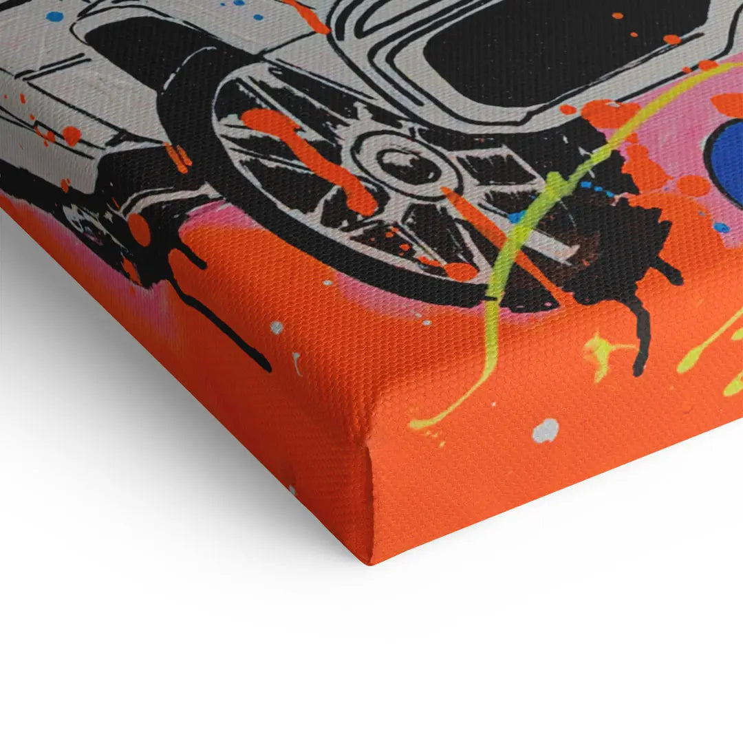 Leinwandbild Detail mit Auto, bunte Pop Art Farben und dynamische Farbspritzer auf Orange