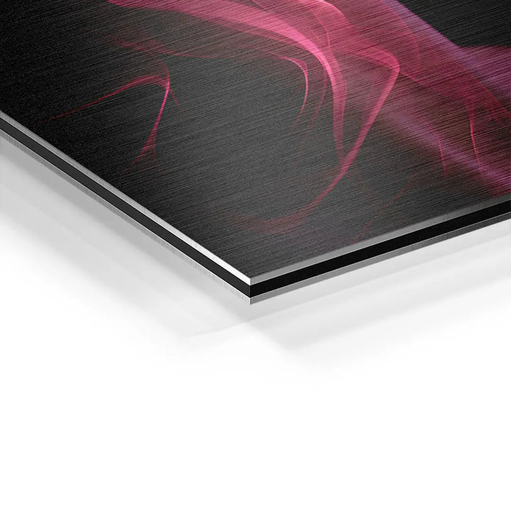 Detailansicht Wandbild auf gebürstetem Aluminium mit abstraktem rotem Rauchmotiv
