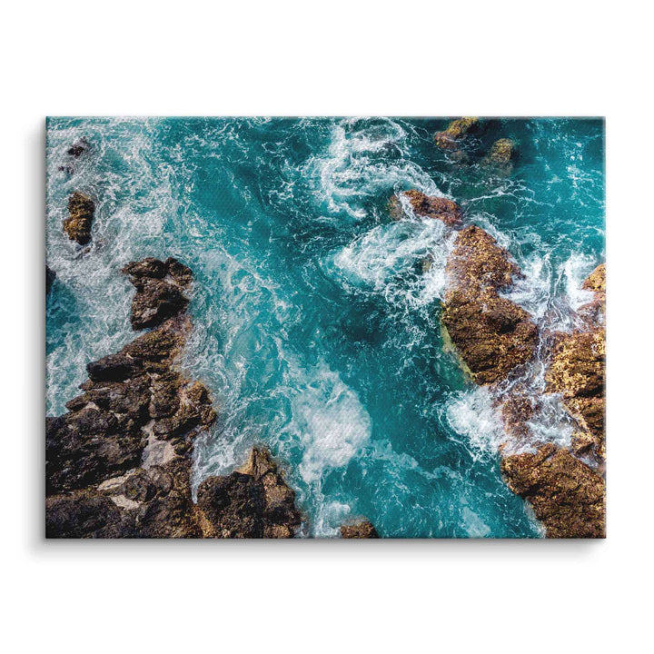 Luftaufnahme von Felsen im türkisblauen Meer als Wandbild auf Leinwand, Naturmotiv