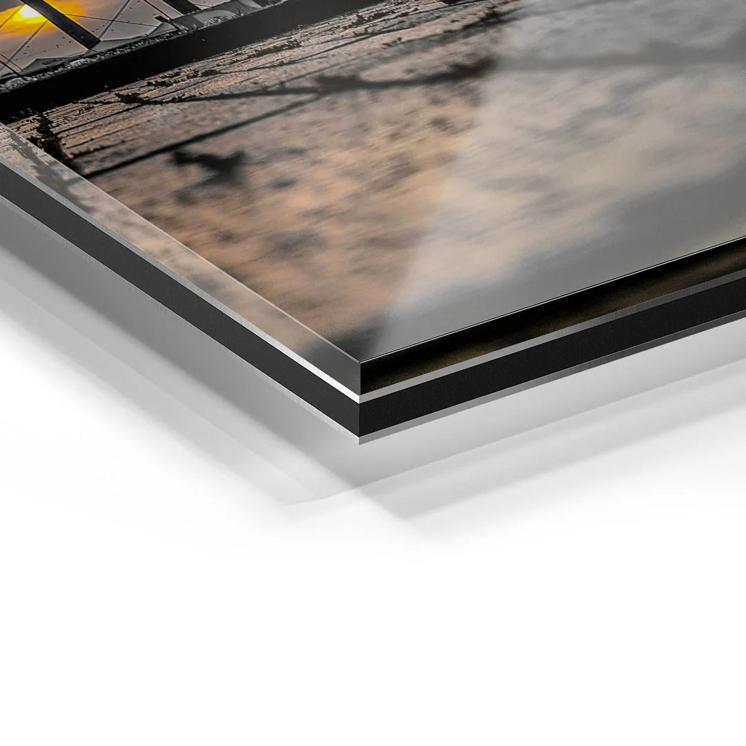 Detailansicht eines modernen Wandbilds auf Acrylglas mit abstrakter Kunst und Glanzoptik.