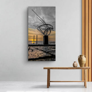 Modernes Wandbild mit abstrakter Skulptur und Sonnenuntergang, Kunst für Wohnzimmer