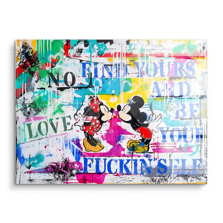Buntes Wandbild mit Kuss zweier Comic-Mäuse, Graffiti-Stil, motivierende Sprüche, Pop Art Kunst