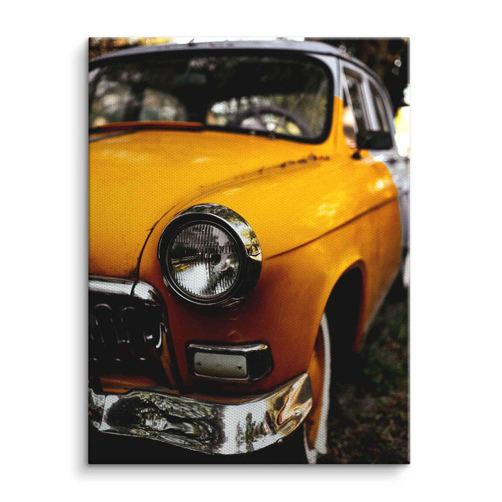 Wandbild mit gelbem Oldtimer Auto auf Leinwand, Vintage Fahrzeug Kunst