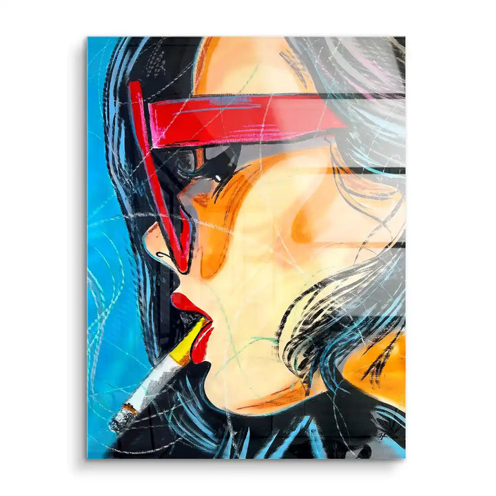 Modernes Pop Art Wandbild Mädchen mit Zigarette, rote Brille, blauem Hintergrund, Acrylglas