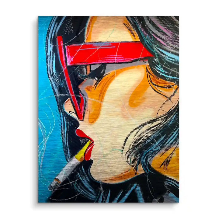 Modernes Wandbild Pop Art Frau mit roter Sonnenbrille und Zigarette, blaue Hintergrundfarbe