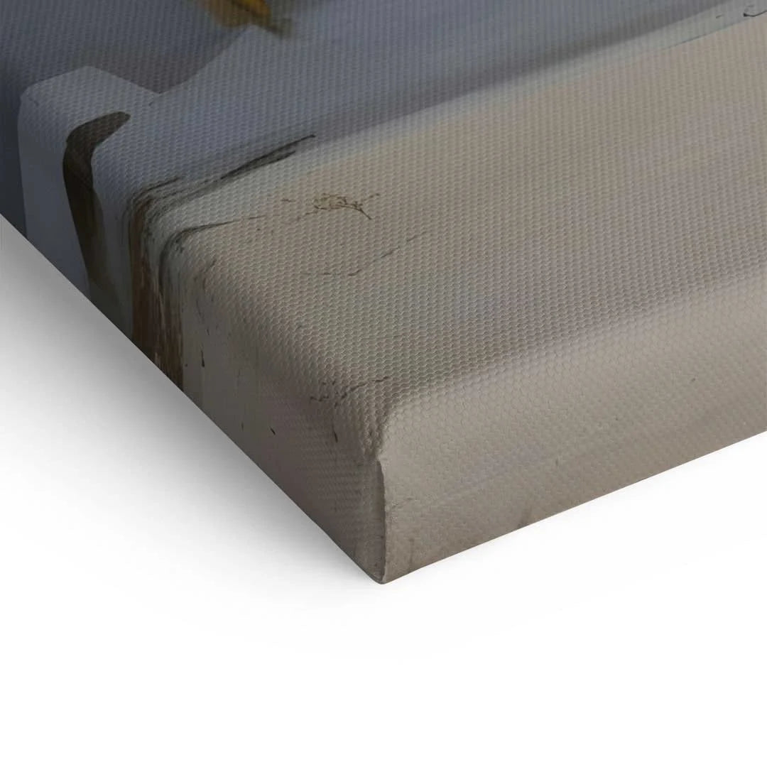 Detailansicht einer bedruckten Leinwand mit goldfarbenen Akzenten, Wandbild modern